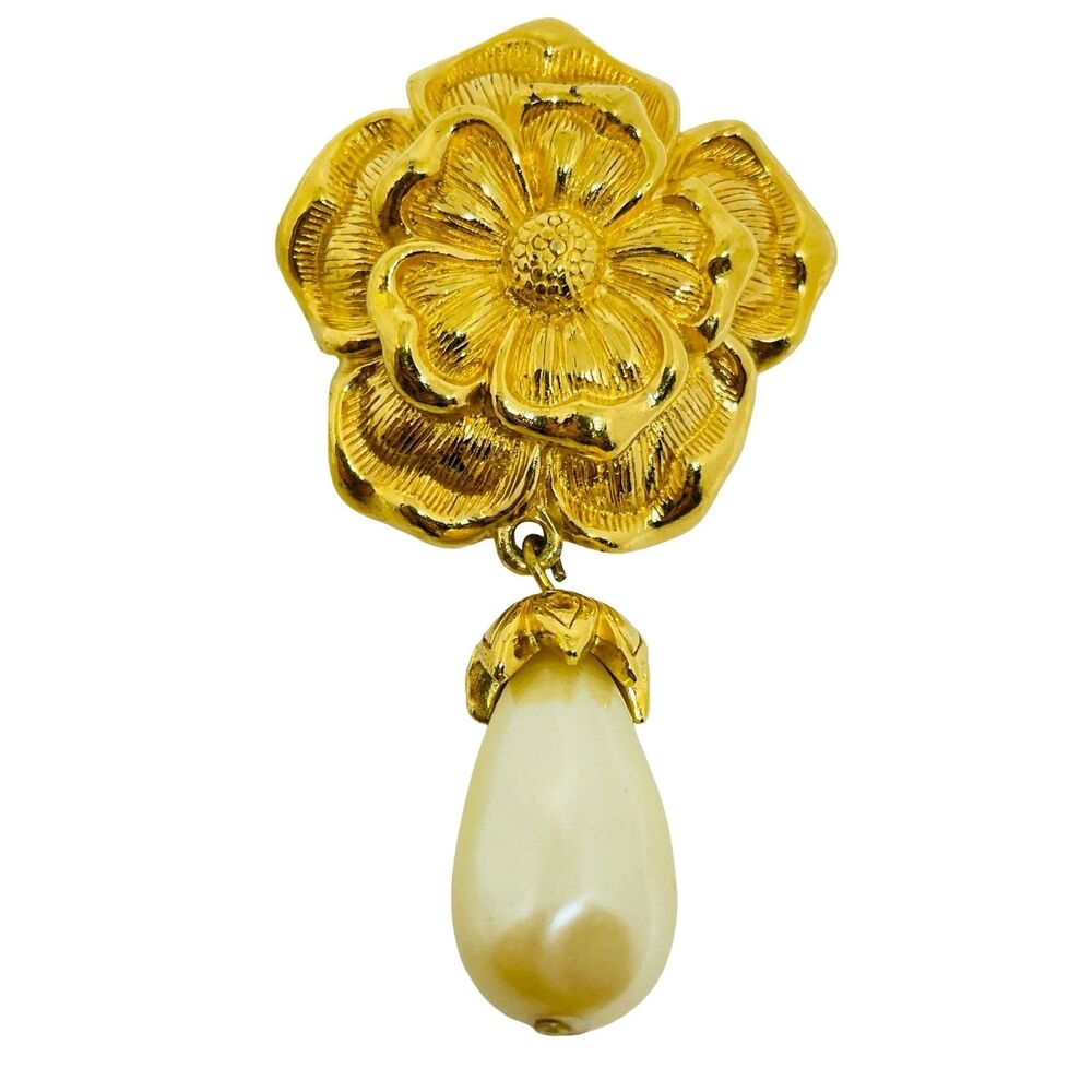 AVON signed vintage gold tone pearl flower designer pendant enhancer - Picture 5 of 5